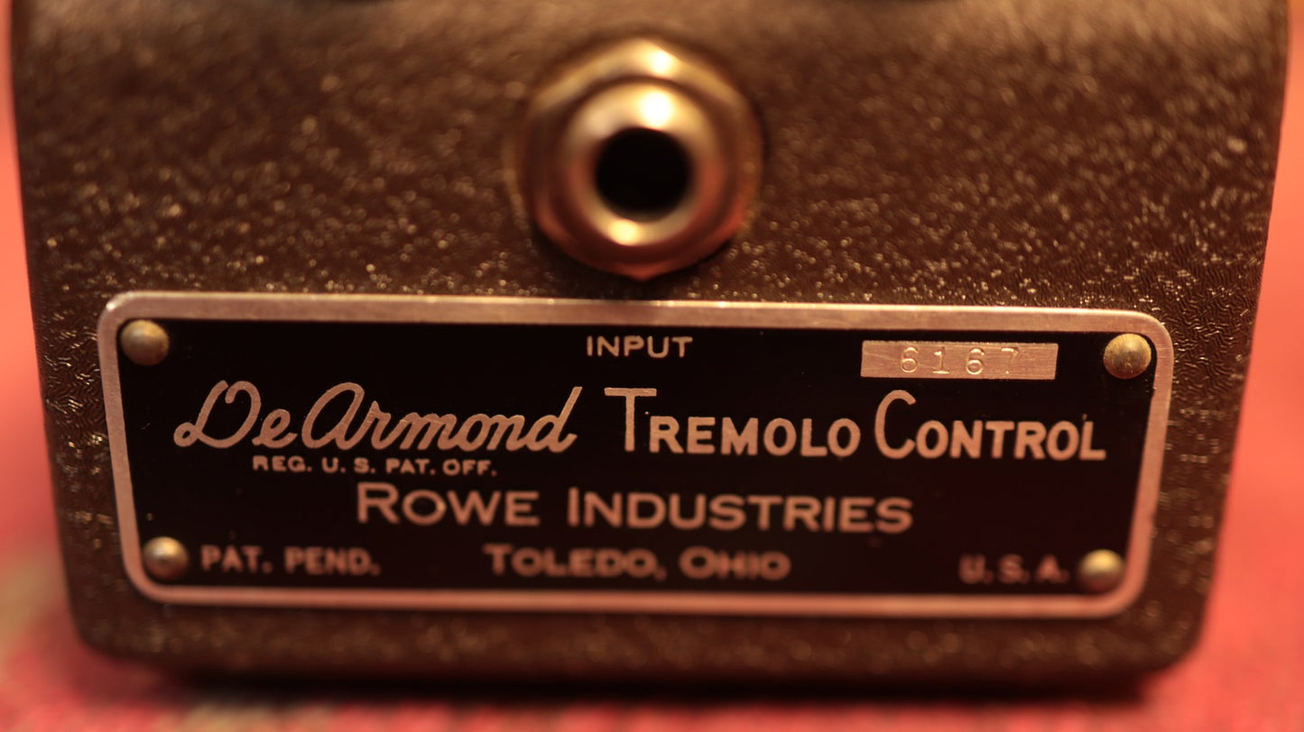 DeArmond Tremolo Control Unit