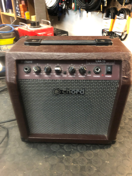 Chord CAA-15 acoustic guitar amp